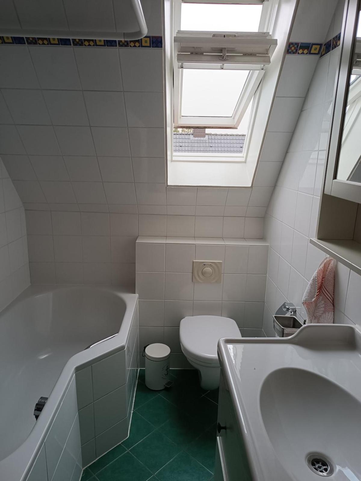 Appartement Am Stadtrand Von Minden Buitenkant foto